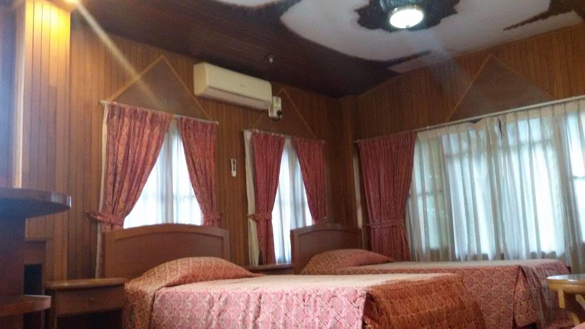 Kaung Lay Inn Yangon Extérieur photo