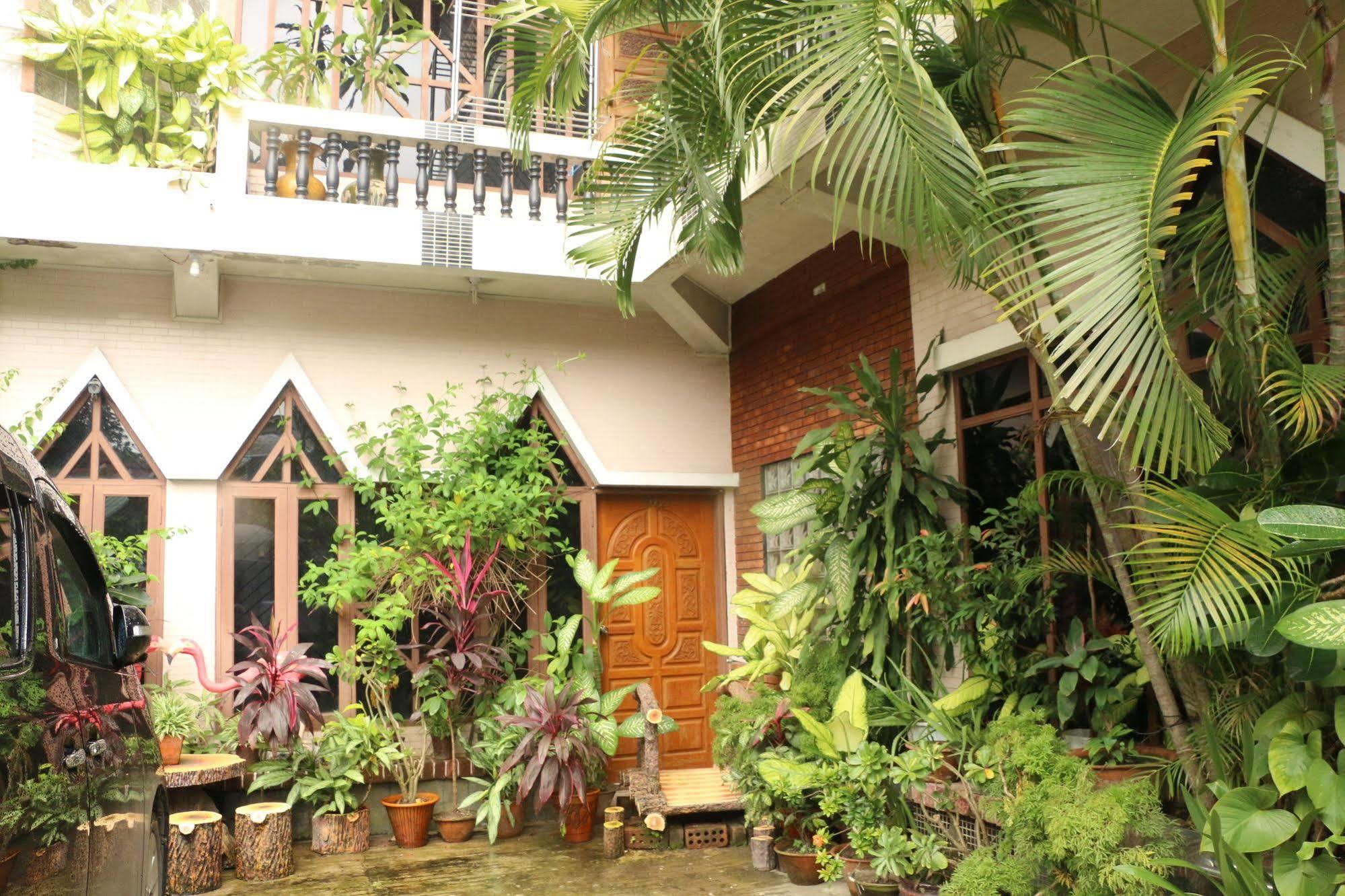 Kaung Lay Inn Yangon Extérieur photo